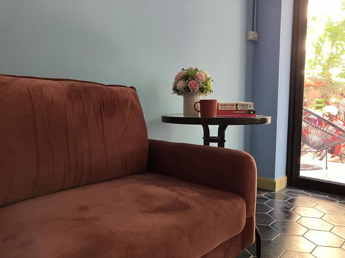 El Biografo Hostel Банкок Екстериор снимка