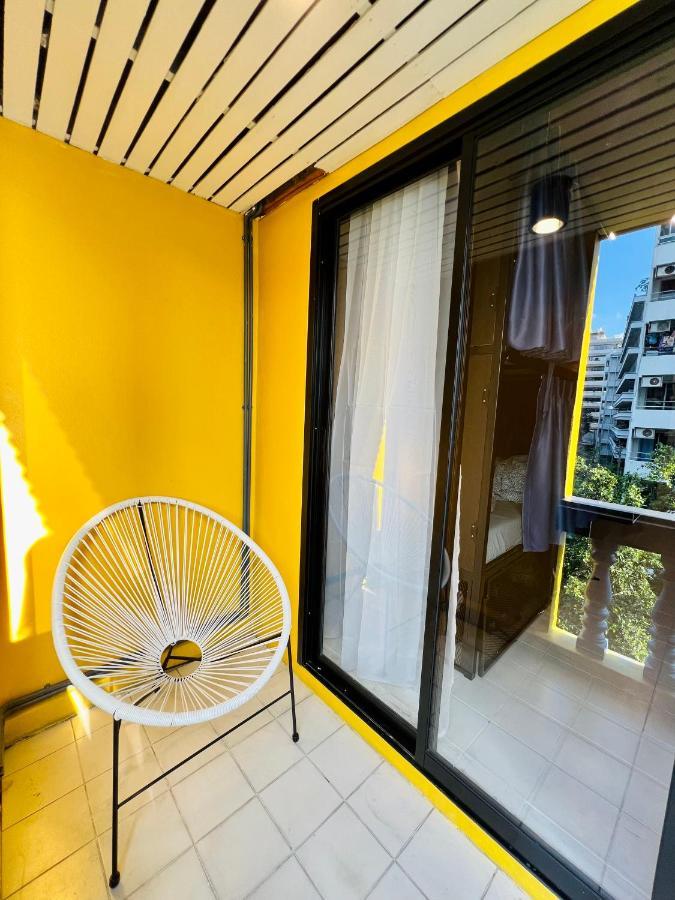 El Biografo Hostel Банкок Екстериор снимка